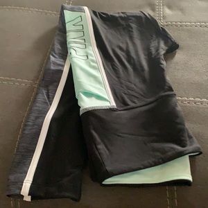 VS PINK ankle length leggings